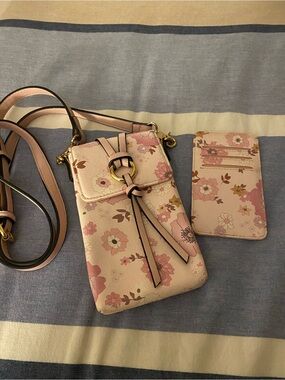 Poppy & Peonies Pink Floral Crossbody w/ Card Holder 💖